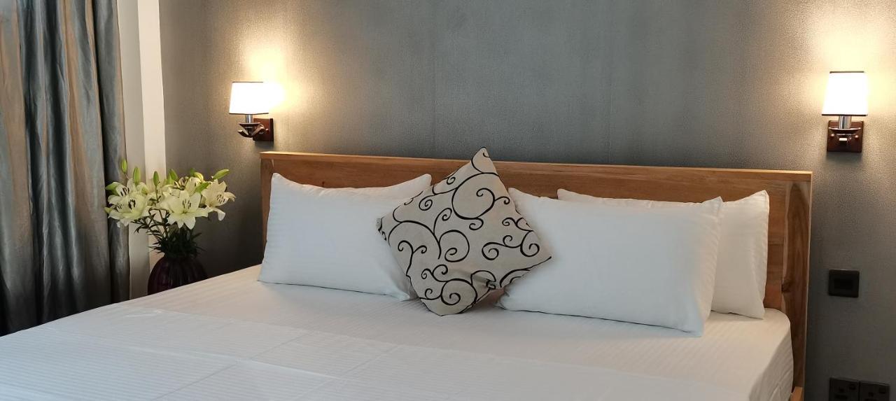 Endlessblue Resort Kalametiya Екстер'єр фото